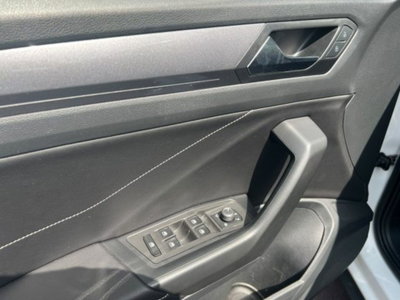 Volkswagen T-Roc 1.0 TSI Style (6)