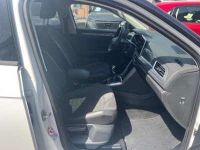 Volkswagen T-Roc 1.0 TSI Style (9)