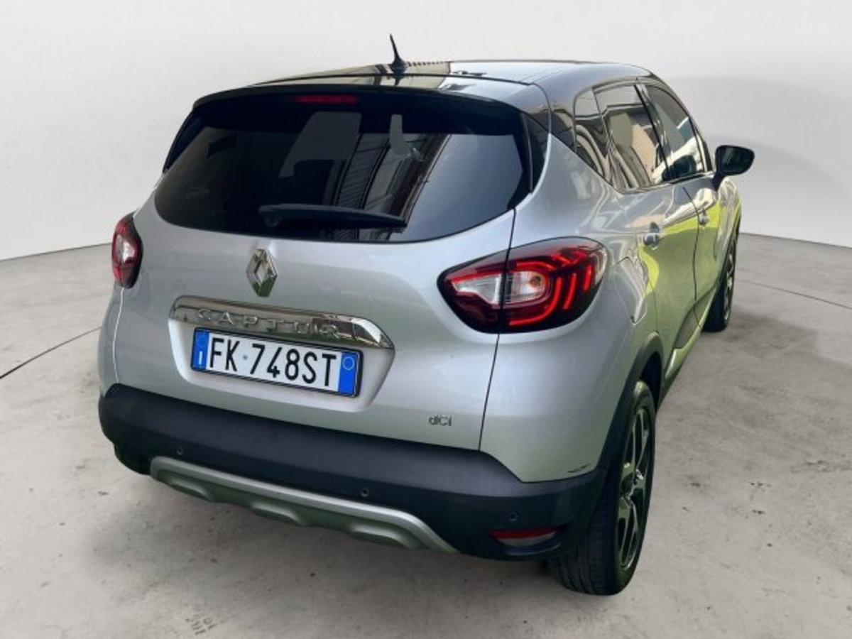 Renault Captur dCi 8V 110 CV Start&Stop Energy Intens (3)