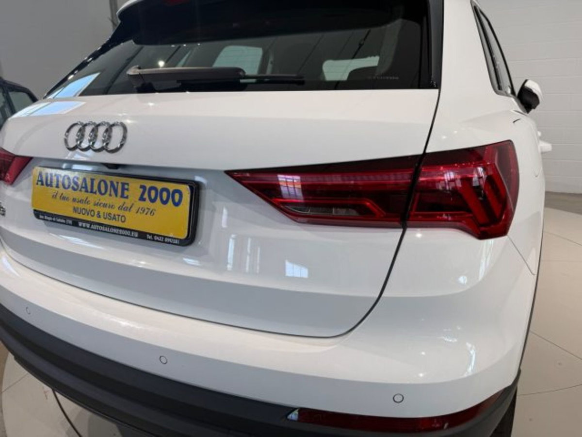 Audi Q3 35 TFSI Business Advanced (17)
