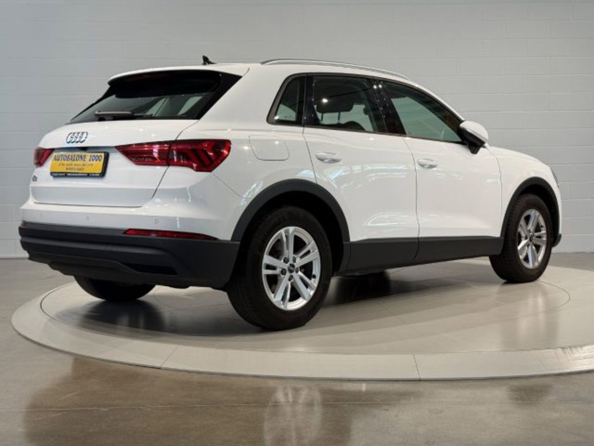 Audi Q3 35 TFSI Business Advanced (5)