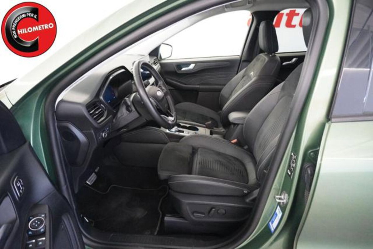 Ford Kuga 2.5 Full Hybrid 190 CV CVT 2WD ST-Line X (9)
