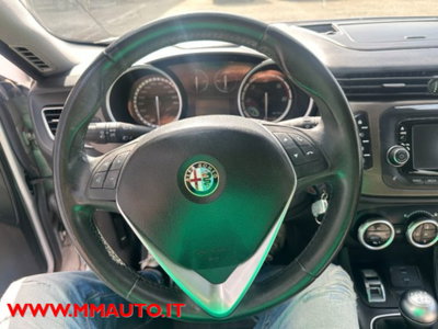 Alfa Romeo Giulietta 1.6 JTDm-2 Distinctive (11)