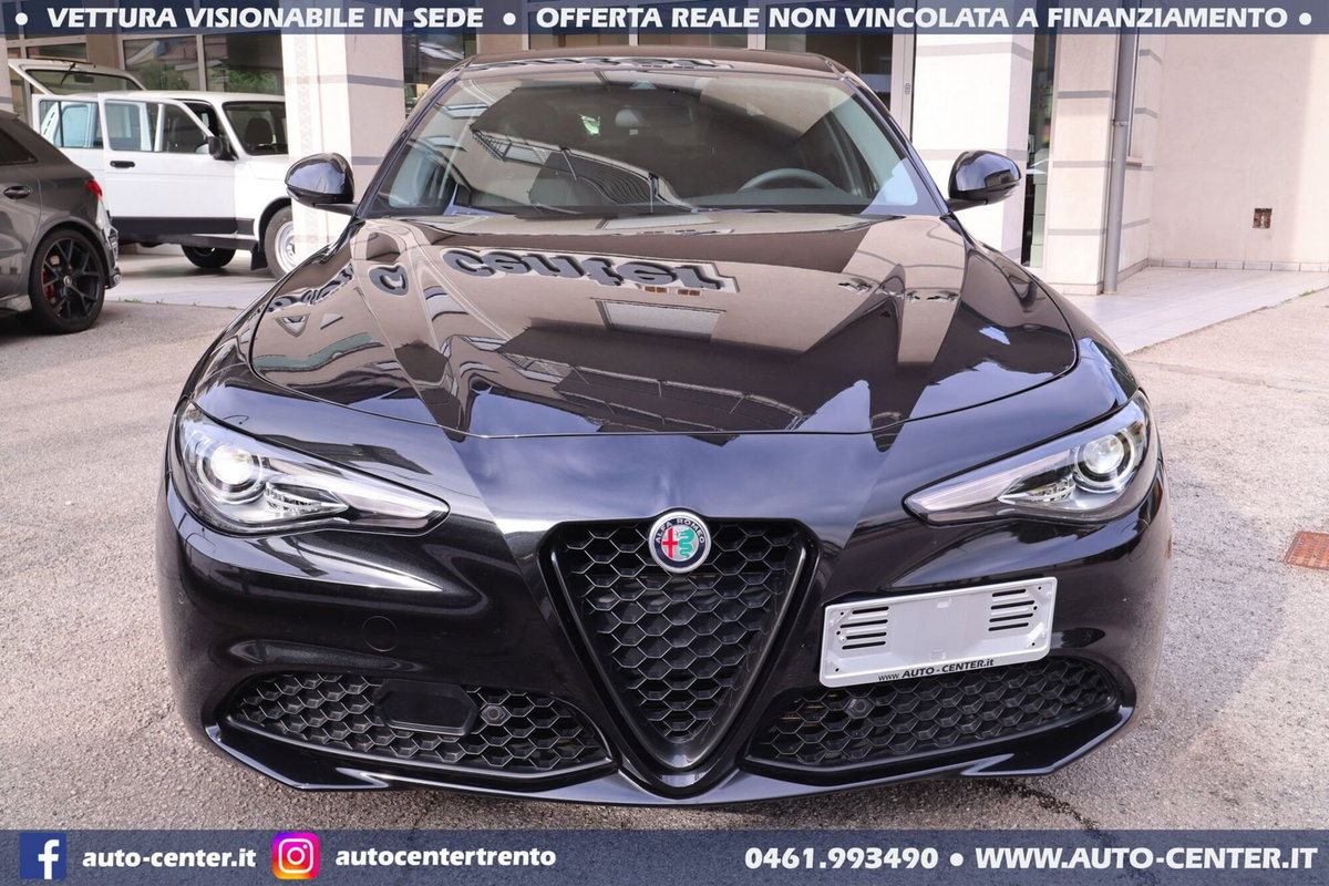 Alfa Romeo Giulia 2.0 Turbo 200 CV AT8 (20)