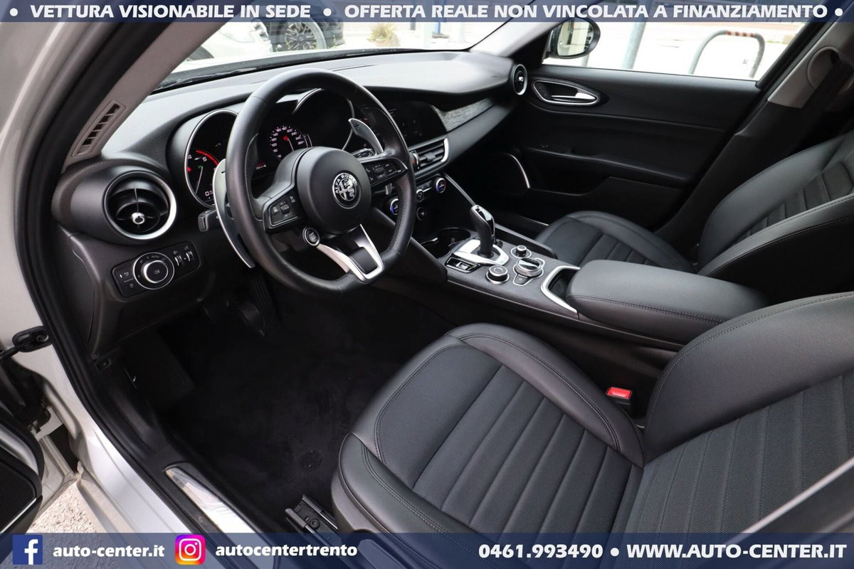 Alfa Romeo Giulia 2.2 Turbodiesel 190 CV AT8 Super (10)
