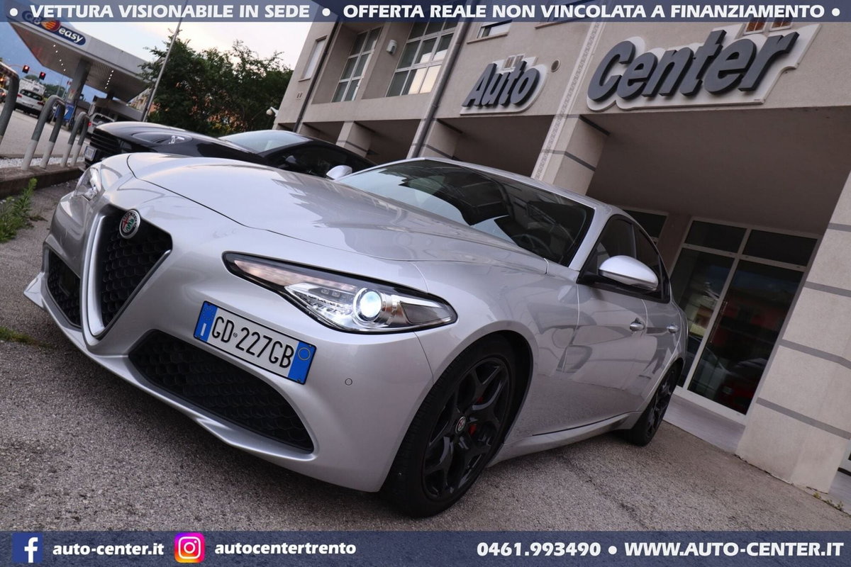 Alfa Romeo Giulia 2.2 Turbodiesel 190 CV AT8 Super (8)