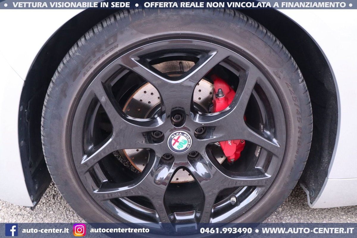 Alfa Romeo Giulia 2.2 Turbodiesel 190 CV AT8 Super (9)