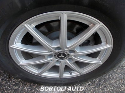Mercedes-Benz GLA SUV 200 d Business Extra auto (12)