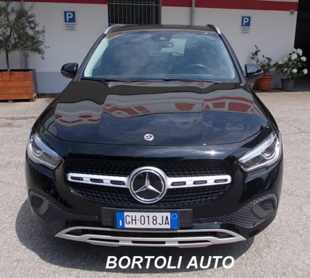 Mercedes-Benz GLA SUV 200 d Business Extra auto (2)