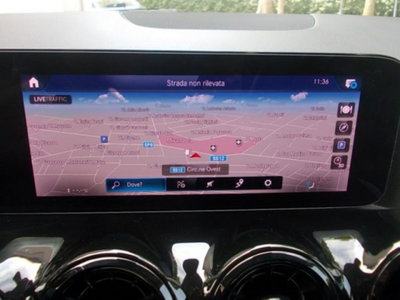 Mercedes-Benz GLA SUV 200 d Business Extra auto (7)