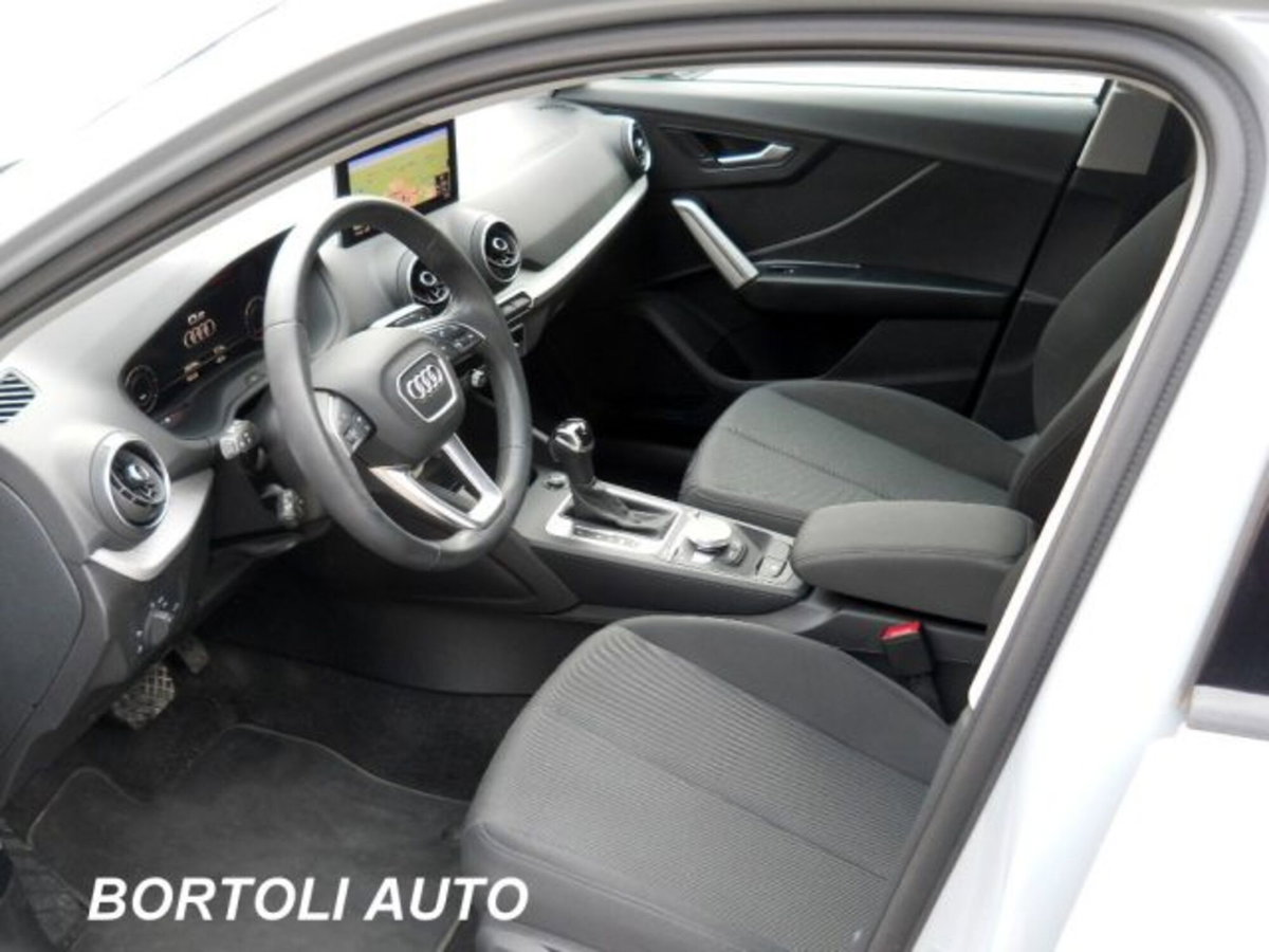 Audi Q2 Q2 30 TDI (8)