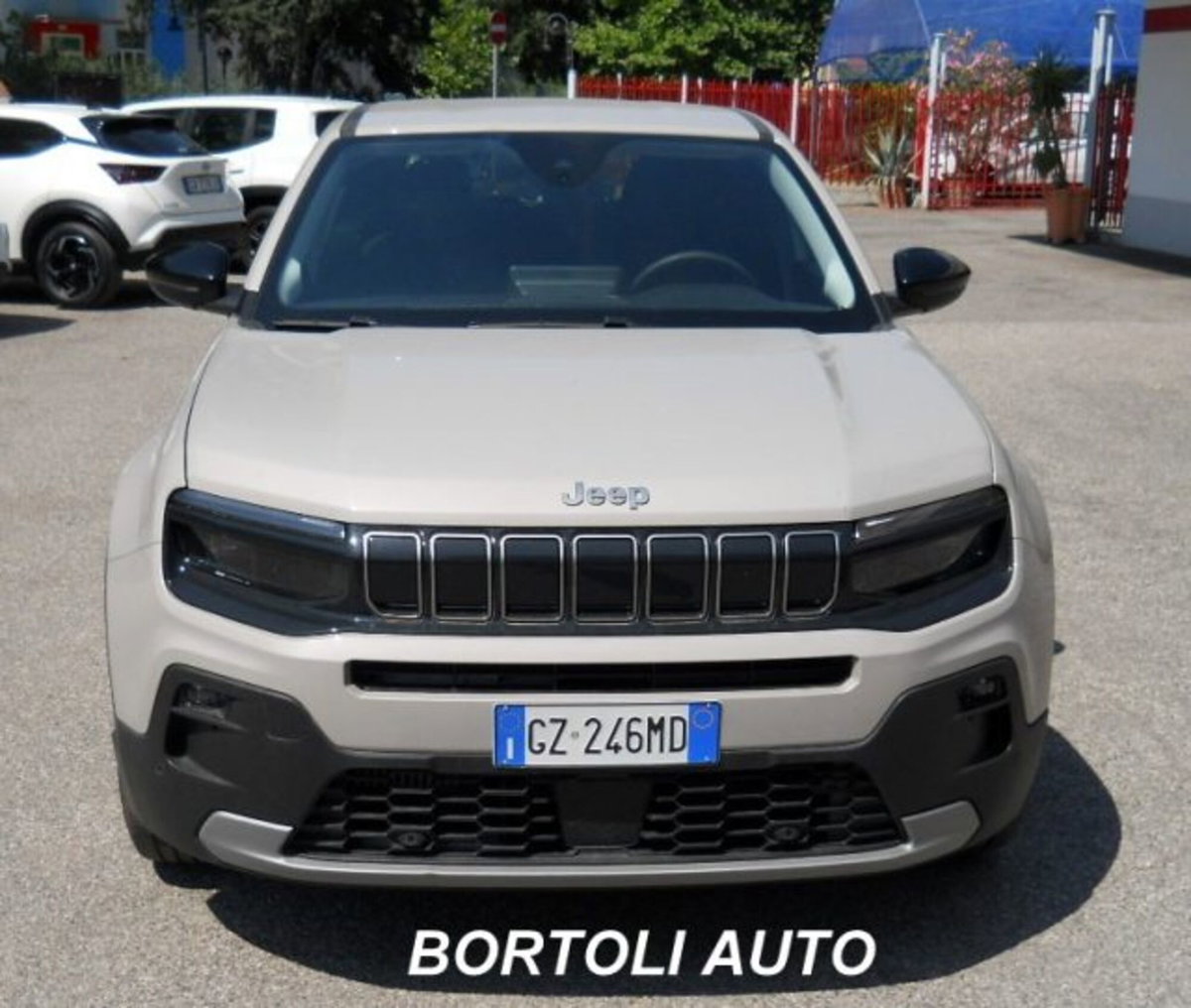 Jeep Avenger 1.2 turbo Summit fwd 100cv (2)