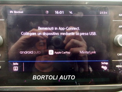 Volkswagen T-Roc 1.5 TSI ACT DSG Business BlueMotion Technology (17)