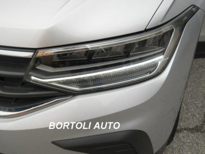 Volkswagen Tiguan 2.0 TDI 150 CV SCR DSG 4MOTION Life (15)