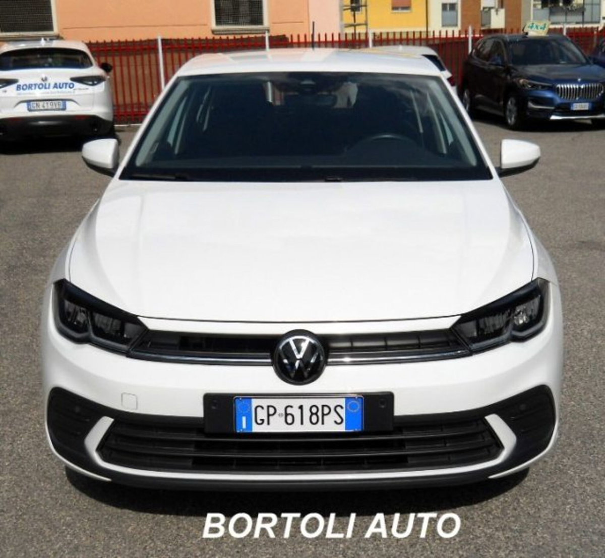 Volkswagen Polo 1.0 tsi Life 95cv (2)
