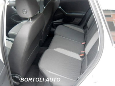 Volkswagen Polo 1.0 tsi Life 95cv (8)