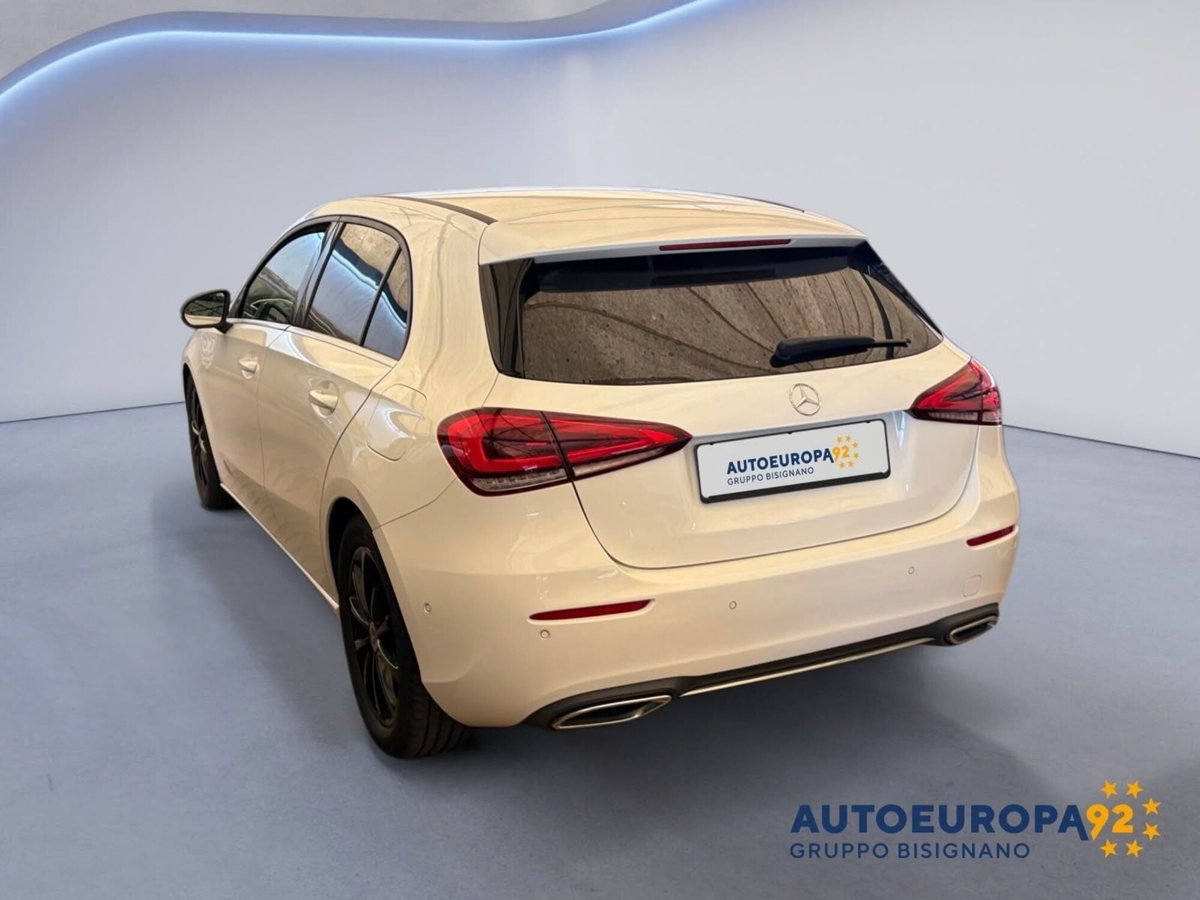 Mercedes-Benz Classe A 180 d Automatic Sport (3)