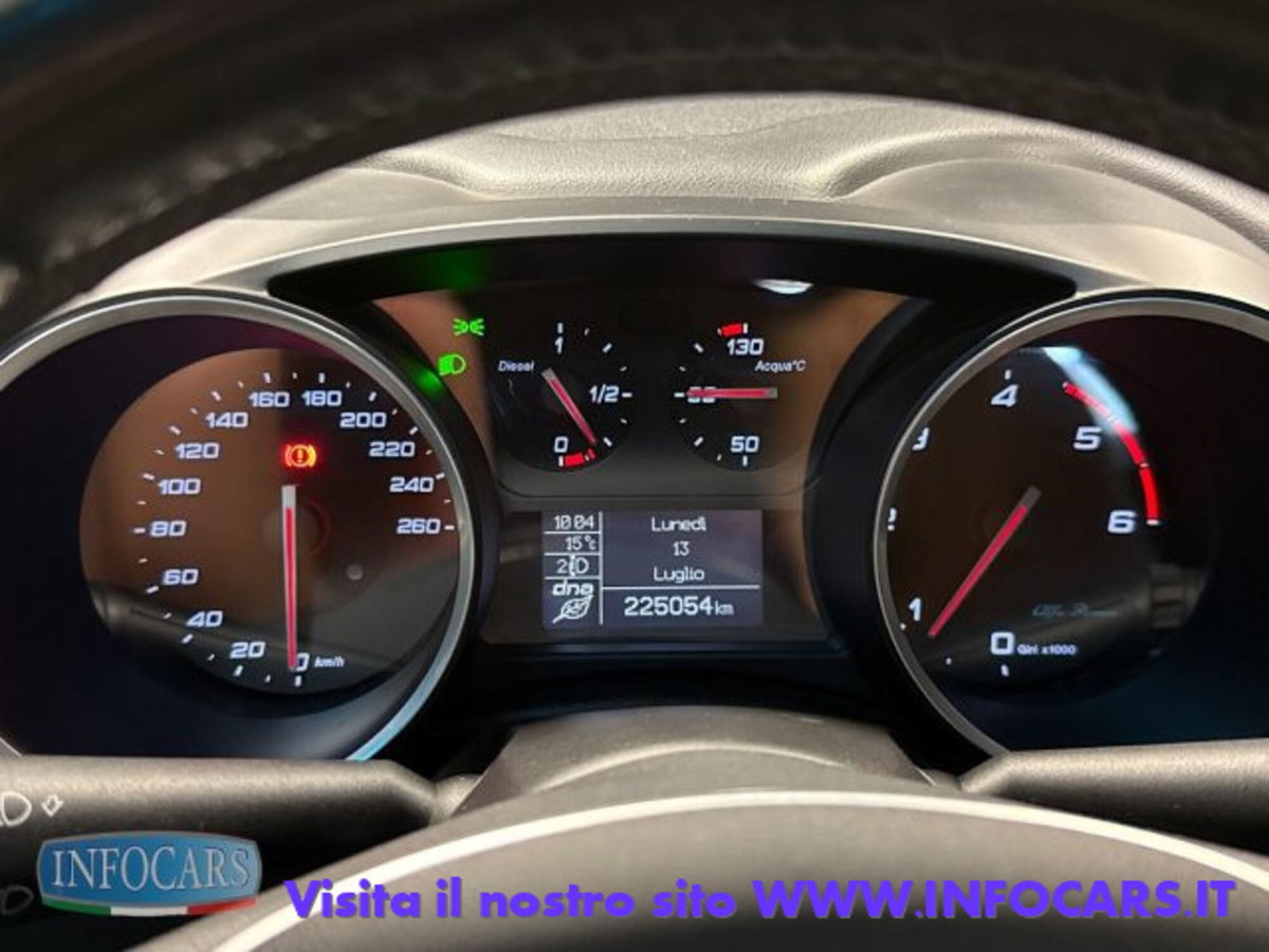 Alfa Romeo Giulietta 1.6 JTDm Super 120cv (13)