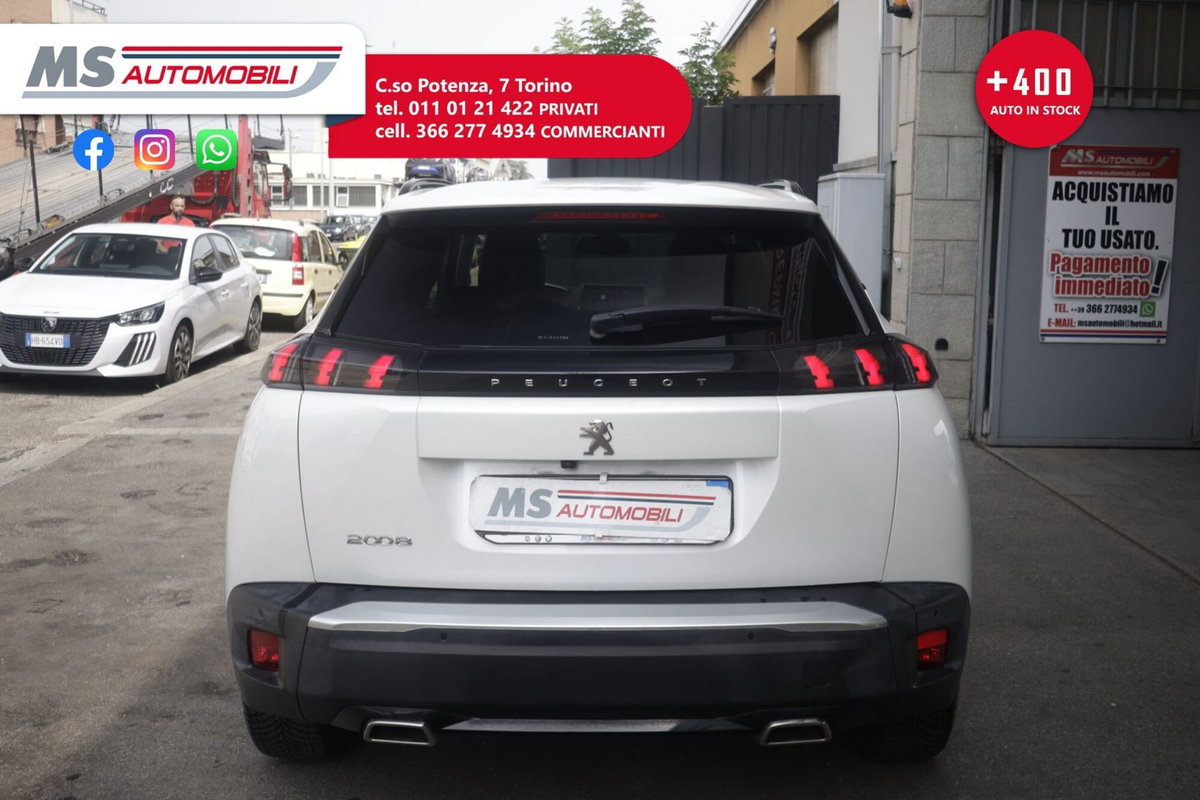 Peugeot 2008 PureTech 130 S&S EAT8 GT Pack (8)