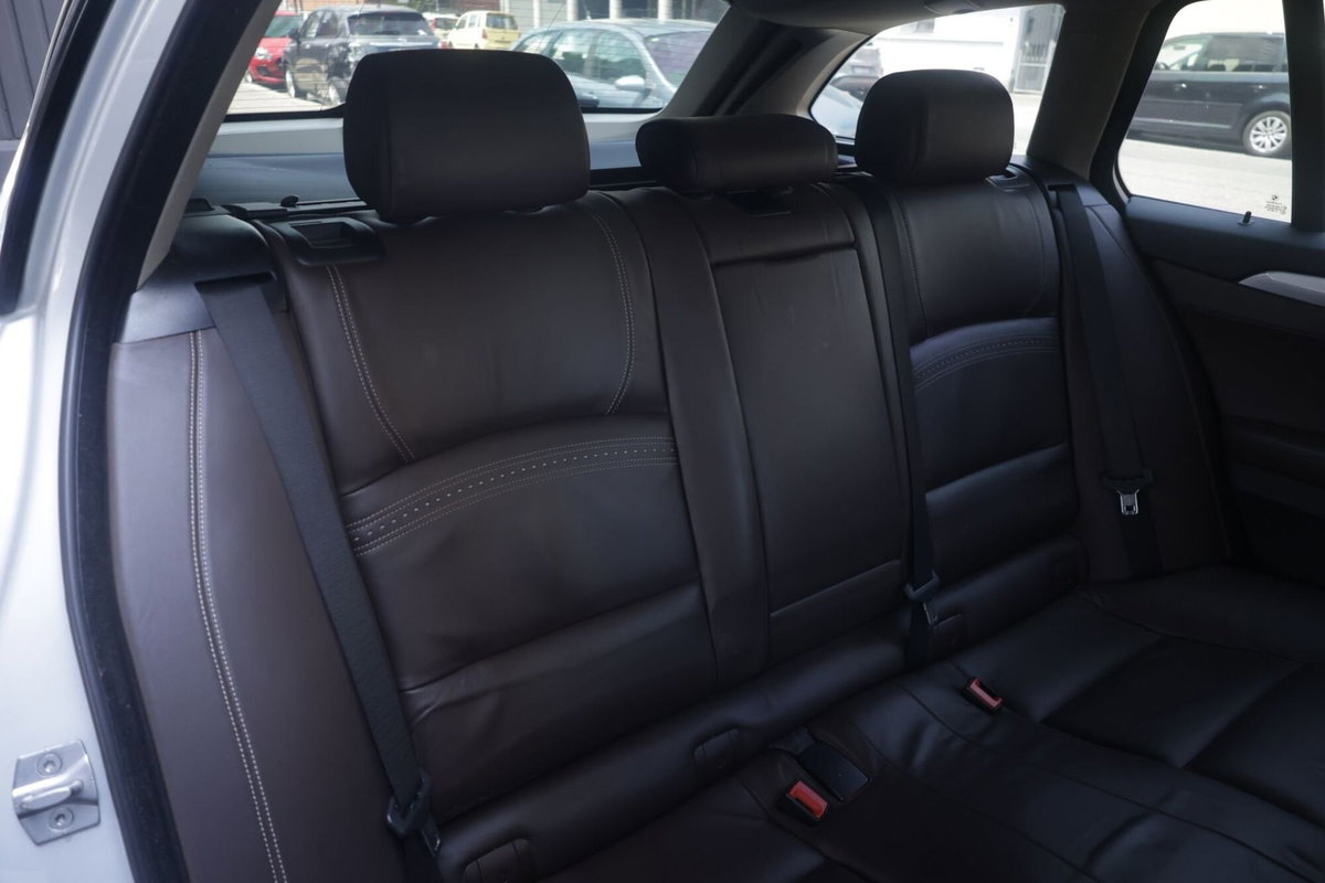 BMW Serie 5 Touring 525d xDrive  Luxury (15)