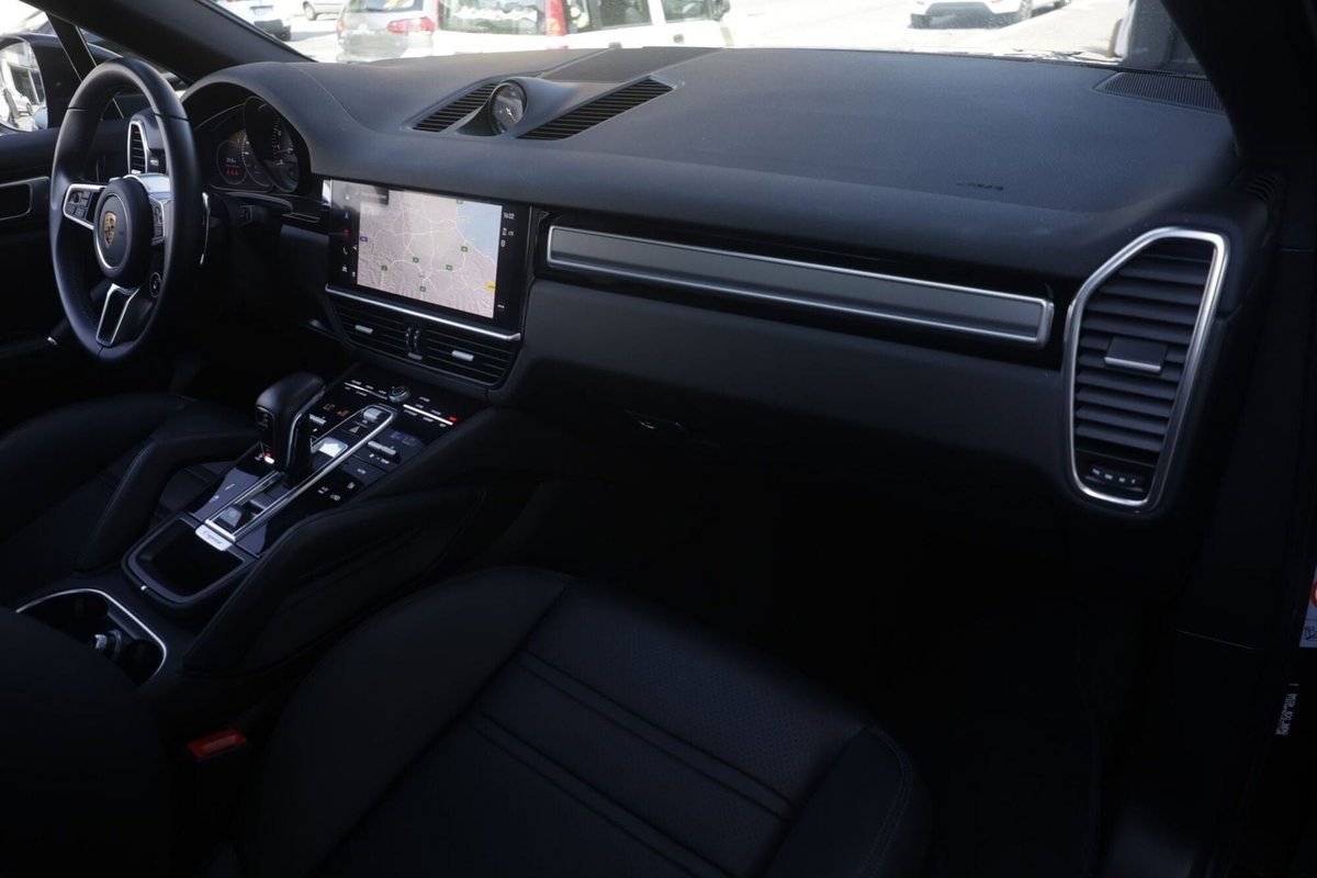 Porsche Cayenne 3.0 V6 Platinum Edition (12)