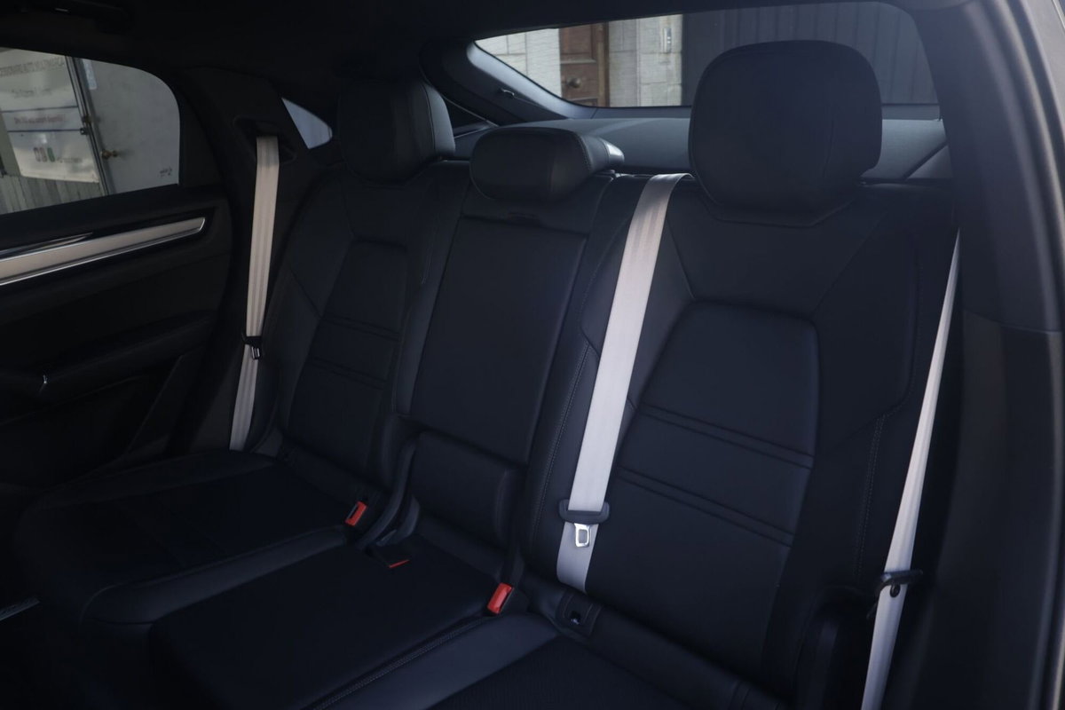 Porsche Cayenne 3.0 V6 Platinum Edition (4)