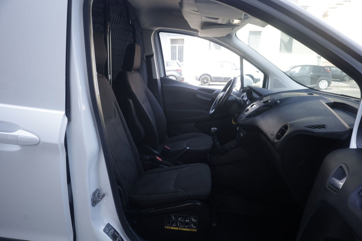 Ford Transit Courier 1.5 TDCi 75CV  Trend (14)