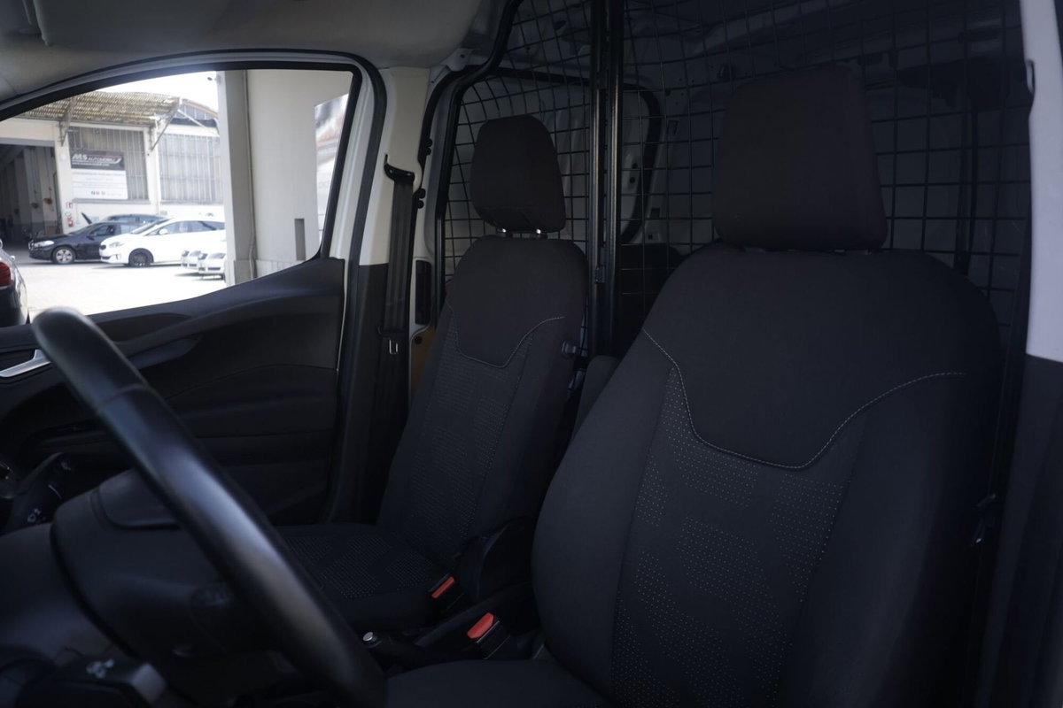 Ford Transit Courier 1.5 TDCi 75CV  Trend (4)