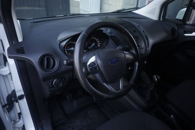 Ford Transit Courier 1.5 TDCi 75CV  Trend (9)