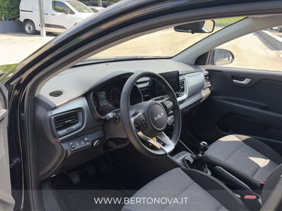 Kia Stonic 1.2 mpi Urban gpl 82cv (10)