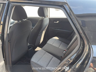 Kia Stonic 1.2 mpi Urban gpl 82cv (11)