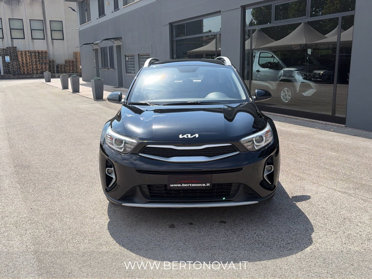 Kia Stonic 1.2 mpi Urban gpl 82cv (4)