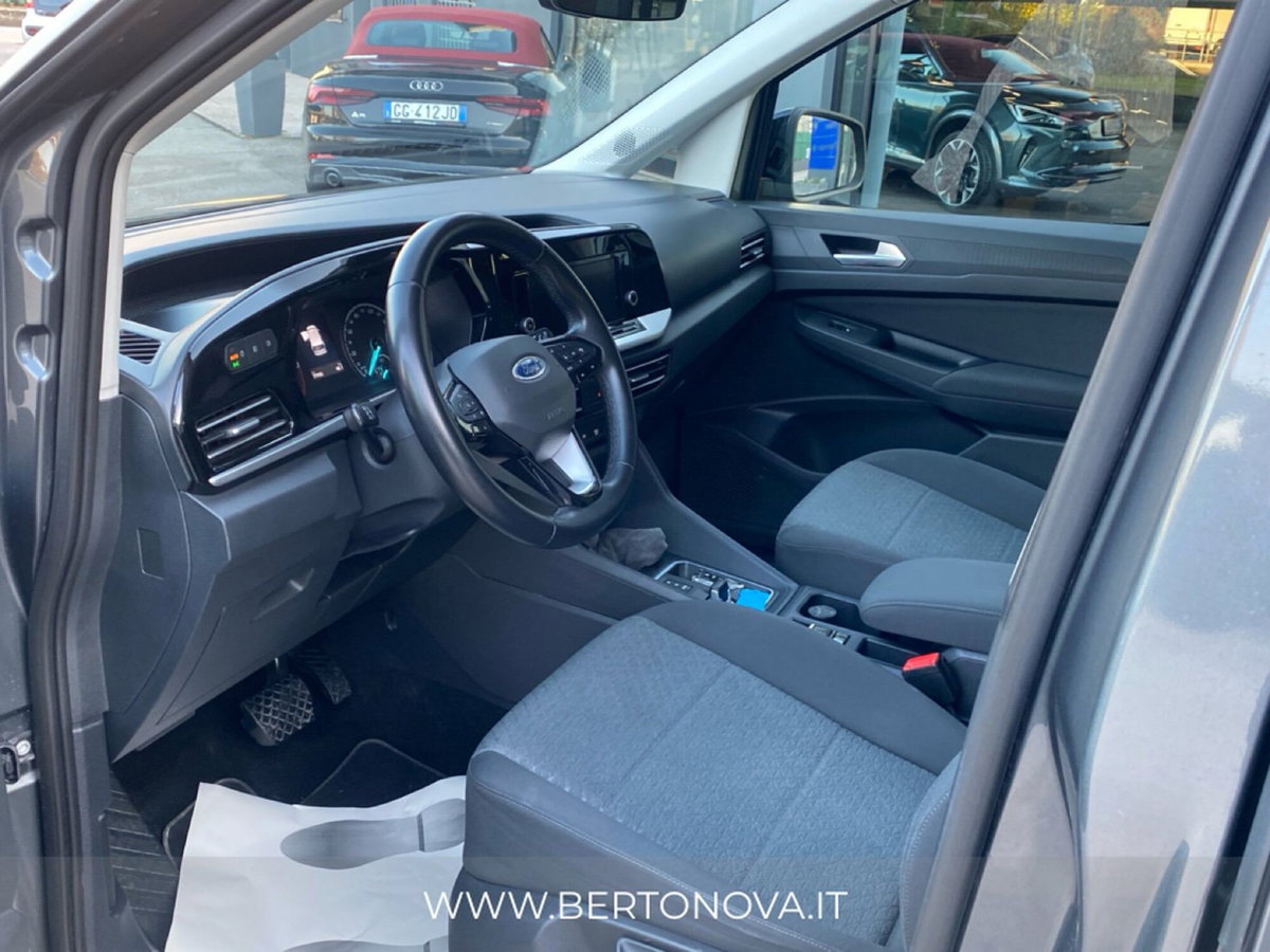 Ford Tourneo Connect 2.0 EcoBlue 102 CV Titanium (11)