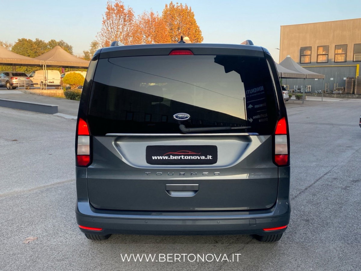 Ford Tourneo Connect 2.0 EcoBlue 102 CV Titanium (6)