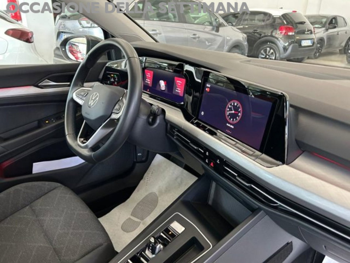 Volkswagen Golf Variant 1.0 eTSI EVO DSG Life (10)