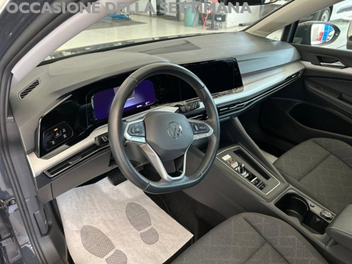 Volkswagen Golf Variant 1.0 eTSI EVO DSG Life (13)