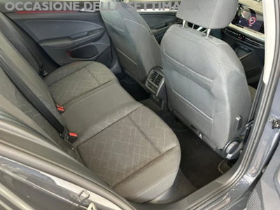 Volkswagen Golf Variant 1.0 eTSI EVO DSG Life (8)