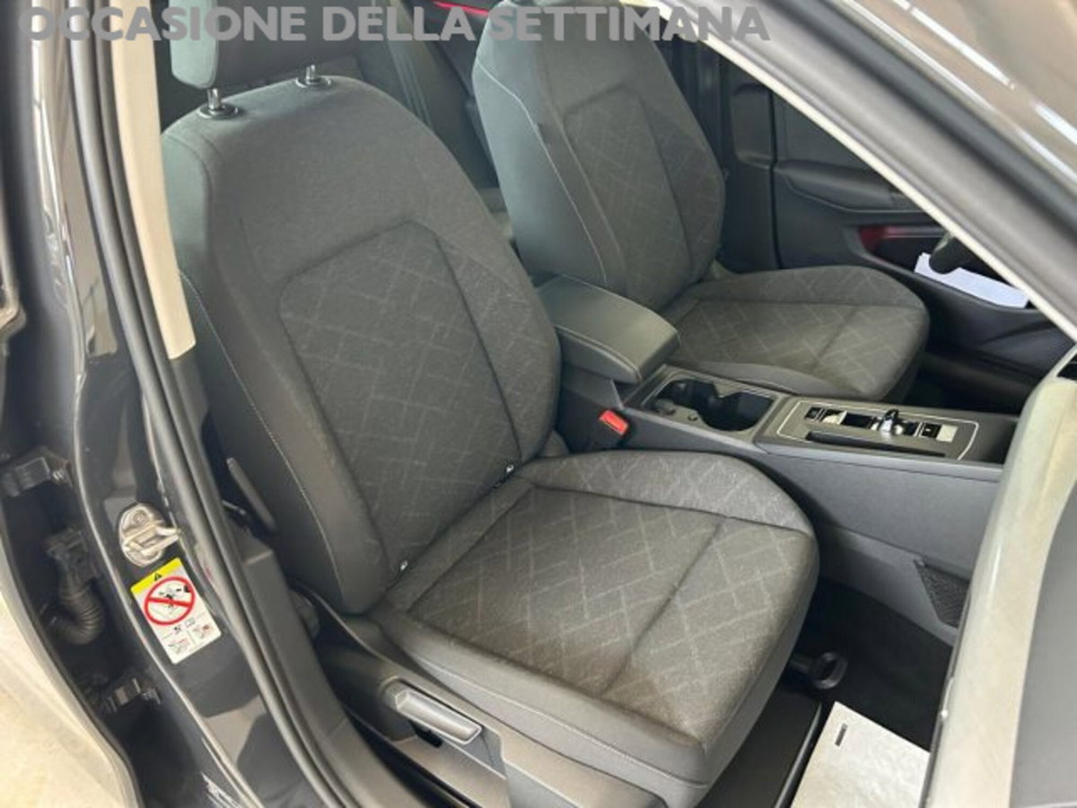 Volkswagen Golf Variant 1.0 eTSI EVO DSG Life (9)