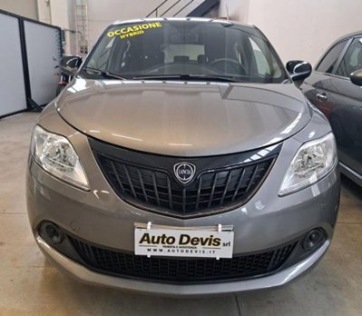 Lancia Ypsilon 1.0 FireFly 5 porte S&S Hybrid Gold Plus (2)