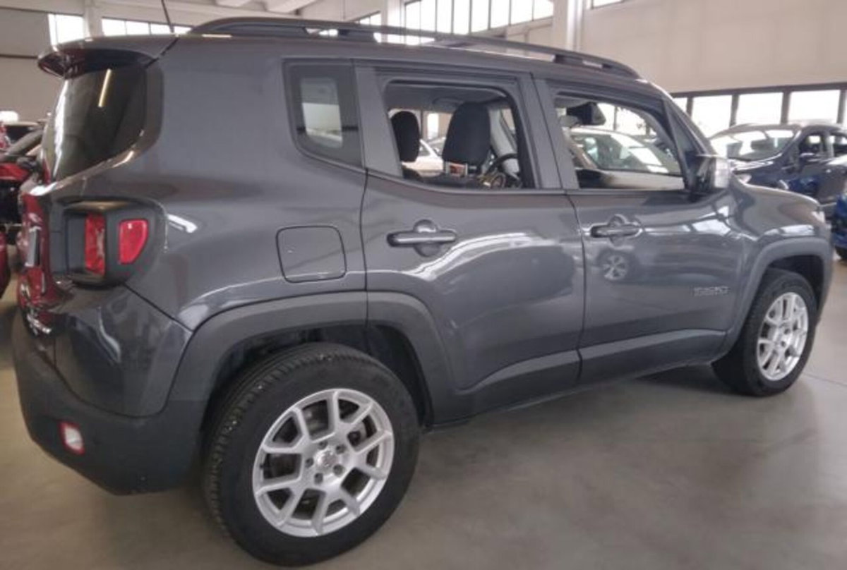 Jeep Renegade 1.6 Mjt 130 CV S (2)
