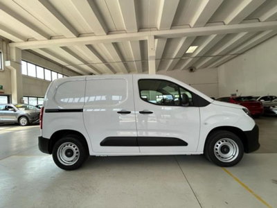 Opel Combo Furgone Cargo 1.5 Diesel 100CV S&S PC 1000kg Edition (4)