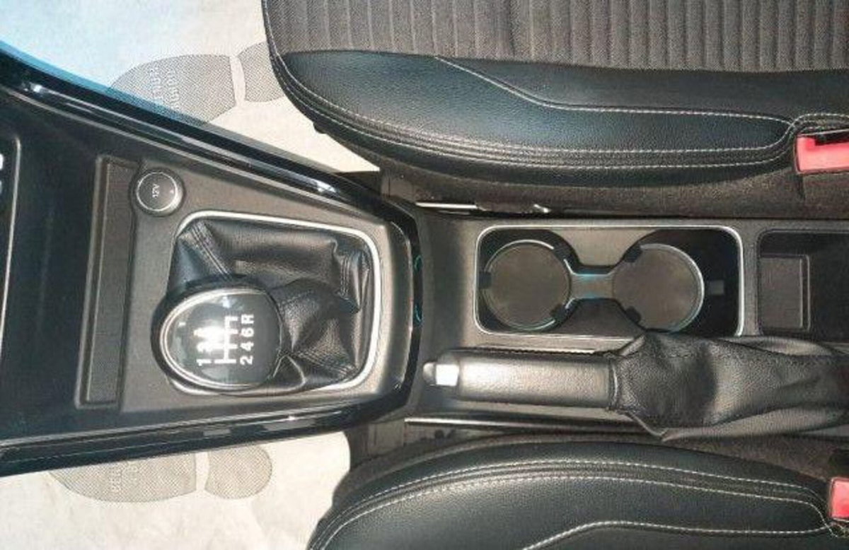 Ford EcoSport 1.0 EcoBoost 125 CV (15)