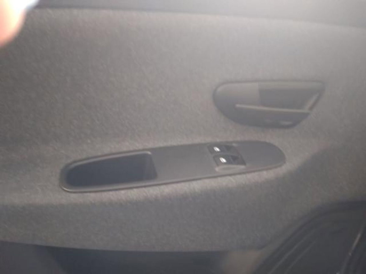 Lancia Ypsilon 1.0 FireFly 5 porte S&S Hybrid Ecochic Silver (7)