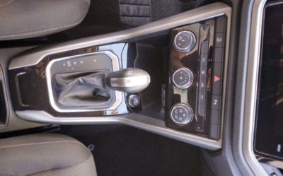 Volkswagen Golf Variant 2.0 TDI DSG Business BlueMotion Technology (19)