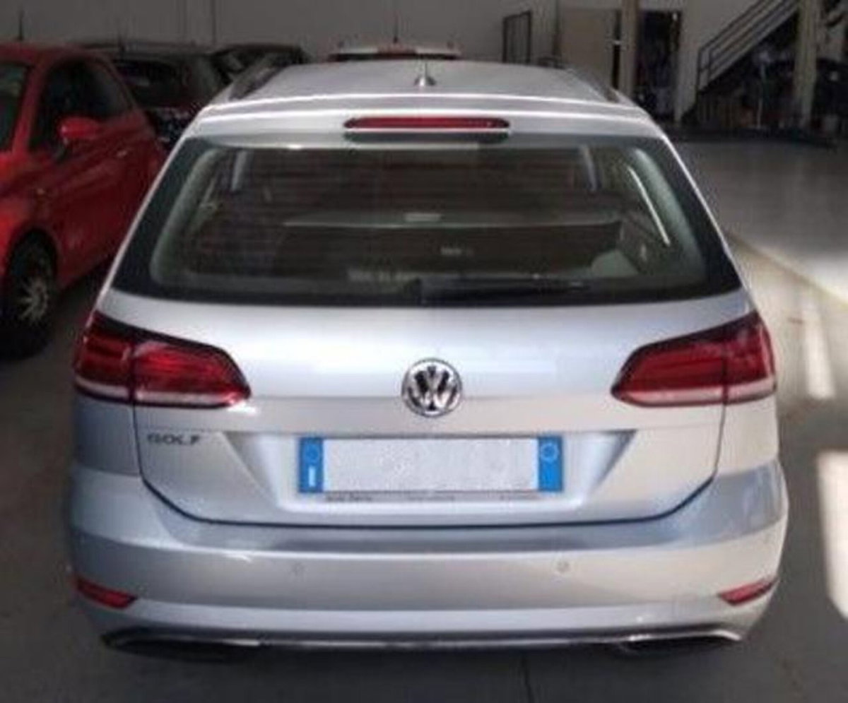 Volkswagen Golf Variant 2.0 TDI DSG Business BlueMotion Technology (3)