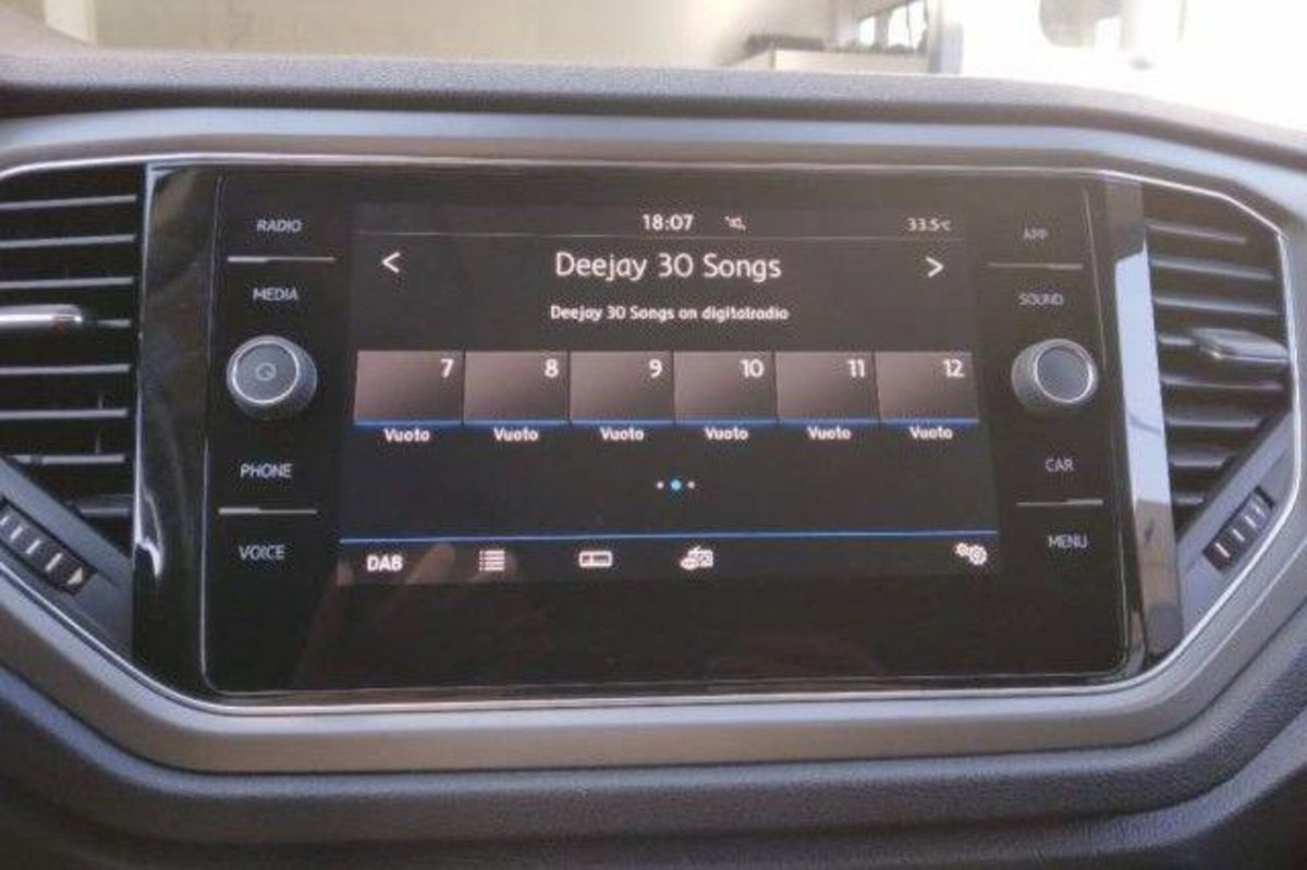 Volkswagen Golf Variant 2.0 TDI DSG Business BlueMotion Technology (9)