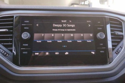 Volkswagen Golf Variant 2.0 TDI DSG Business BlueMotion Technology (9)