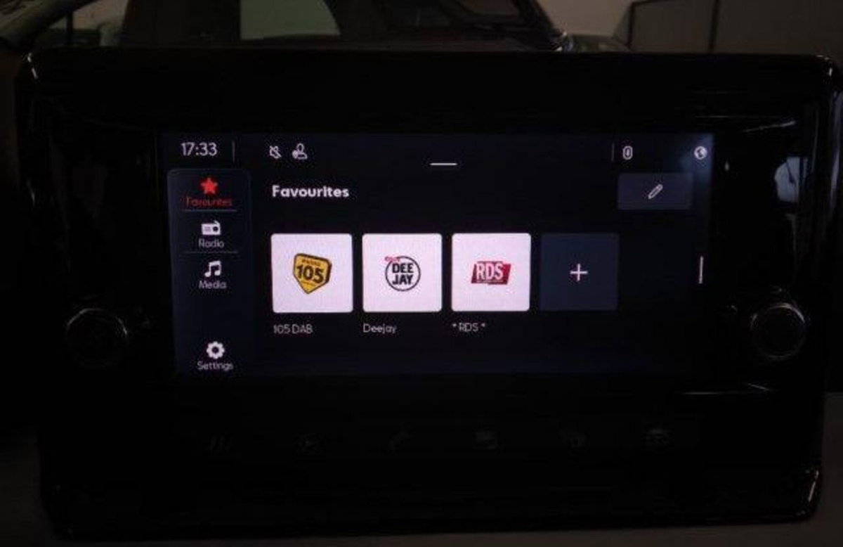 SEAT Arona 1.0 EcoTSI 110 CV DSG FR (11)
