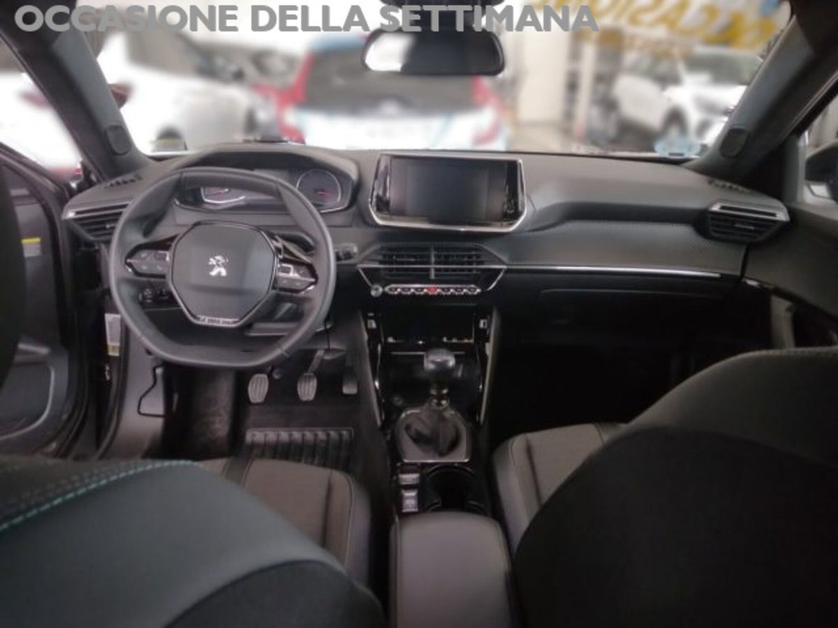 Peugeot 2008 PureTech 130 S&S Allure (10)