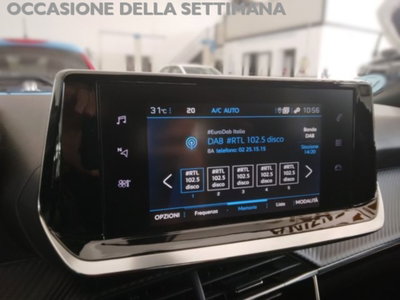 Peugeot 2008 PureTech 130 S&S Allure (12)
